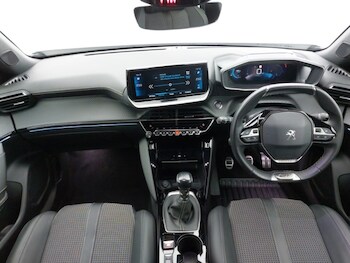 Used Peugeot 2008 2022 for sale - 77907020: Photo