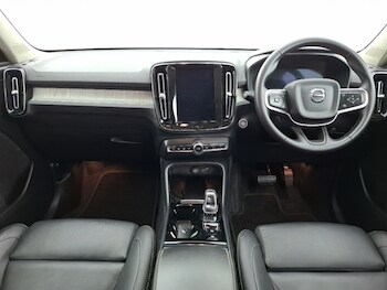 Used Volvo XC40 2024 for sale - 77209724: Photo