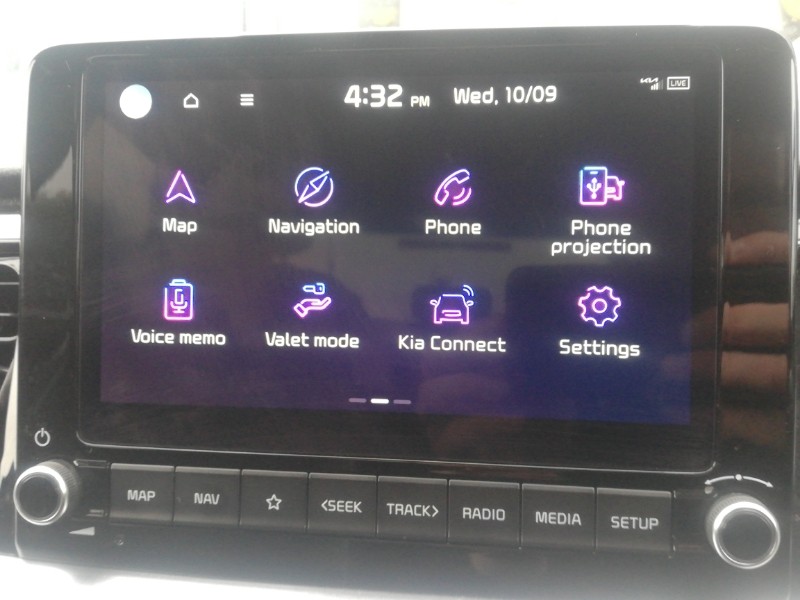 Used Kia Stonic 2024 for sale - 76742259: Photo 10