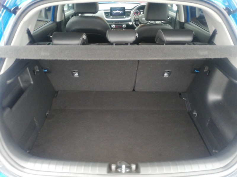 Used Kia Stonic 2024 for sale - 76742259: Photo 8