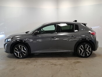 Used Peugeot 208 2025 for sale - 76885926: Photo