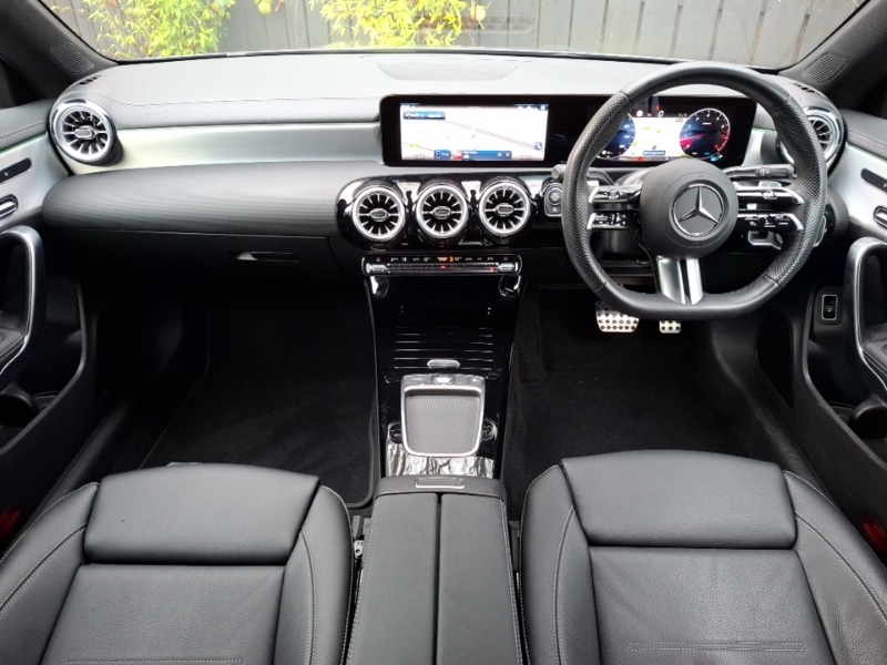 Used Mercedes-Benz CLA 2024 for sale - 76548171: Photo 2