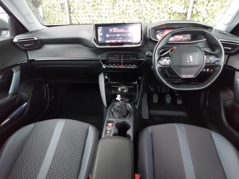 Used Peugeot 2008 2021 for sale - 76419084: Photo 2