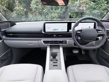 Used Hyundai IONIQ 6 2023 for sale - 77912049: Photo