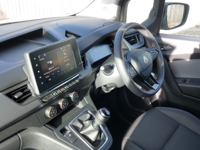 Used Renault Kangoo 2025 for sale - 77353118: Photo 2