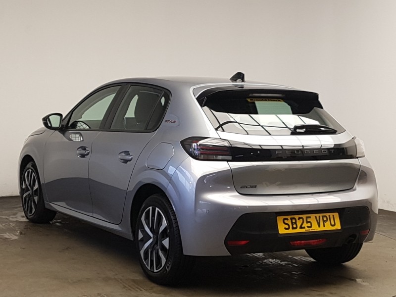 Used Peugeot 208 2025 for sale - 77876205: Photo 3