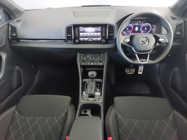Used Skoda Karoq 2024 for sale - 76220931: Photo 2