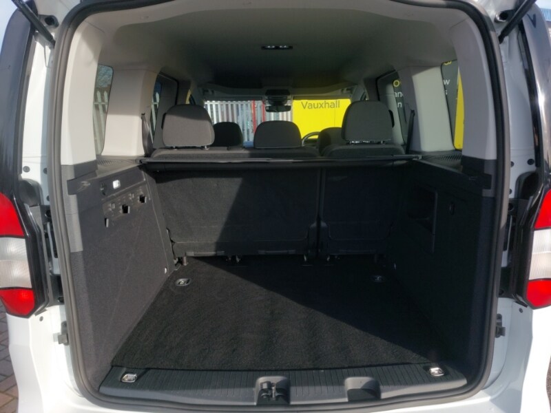 Used Ford Tourneo Connect 2023 for sale - 77503871: Photo 8