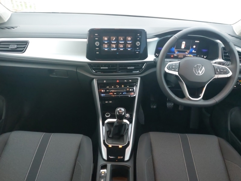 Used Volkswagen T-Roc 2025 for sale - 77122918: Photo 2