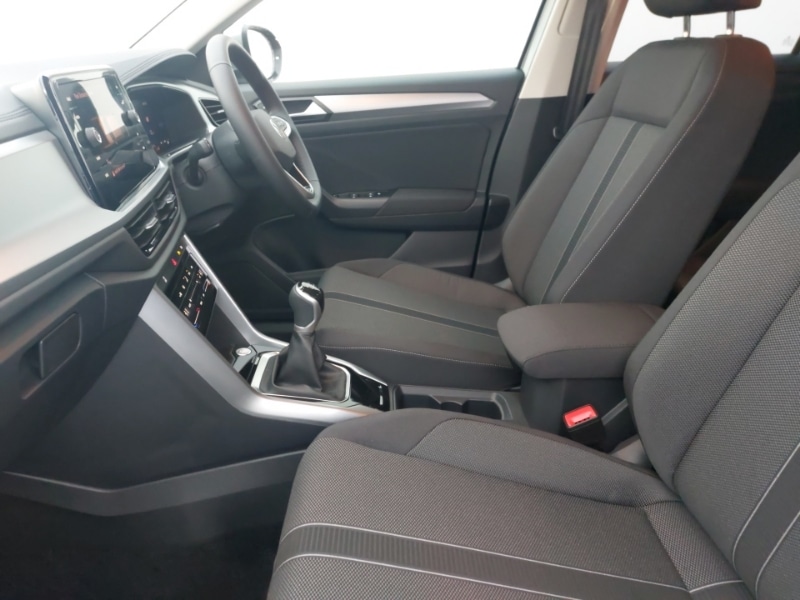 Used Volkswagen T-Roc 2025 for sale - 77122918: Photo 5