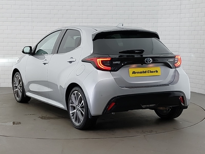Used Toyota Yaris 2021 for sale - 76325282: Photo 3