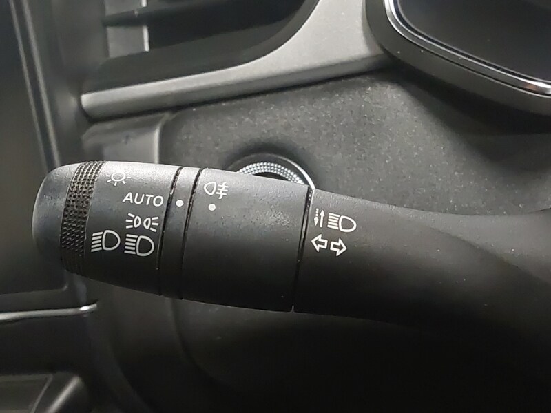 Used Renault Captur 2023 for sale - 77985726: Photo 12