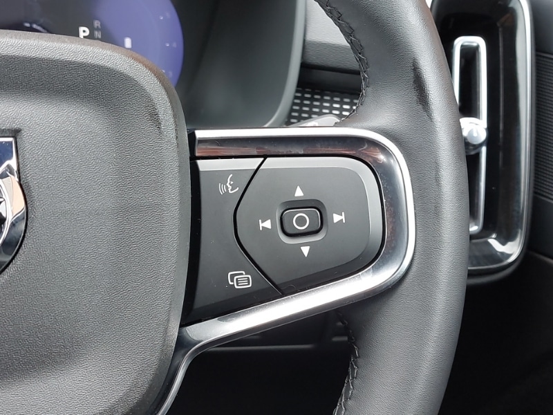 Used Volvo XC40 2024 for sale - 76700392: Photo 10