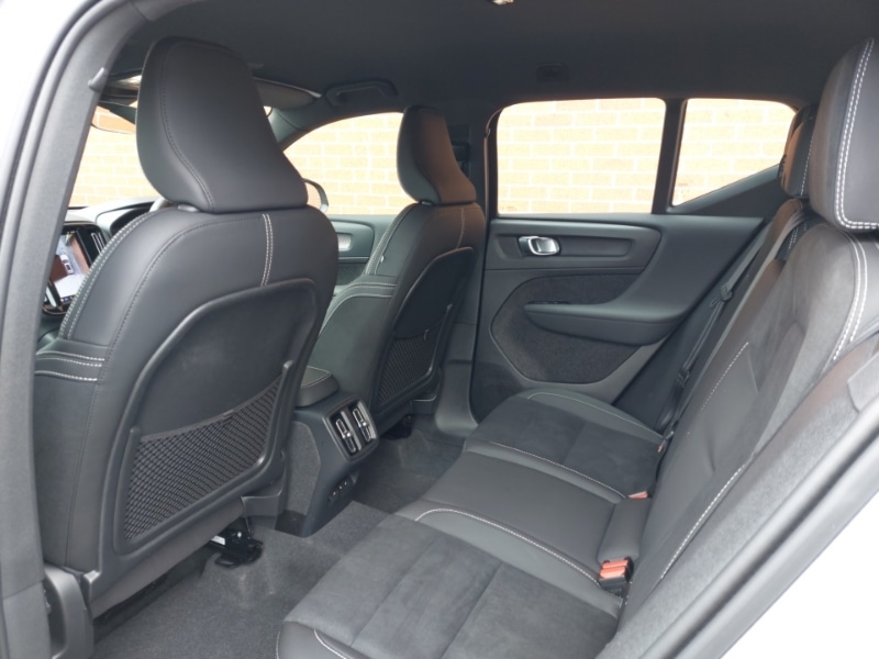 Used Volvo XC40 2024 for sale - 76700392: Photo 6