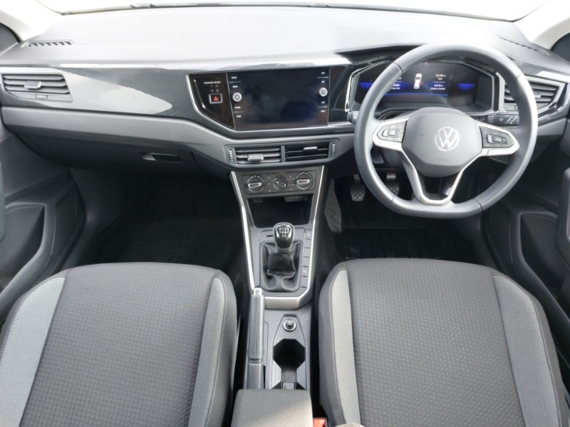 Used Volkswagen Polo 2024 for sale - 77752713: Photo 2