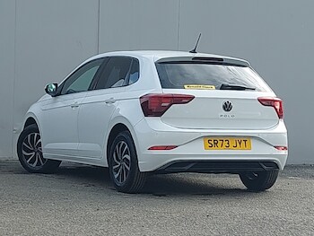 Used Volkswagen Polo 2024 for sale - 77752713: Photo