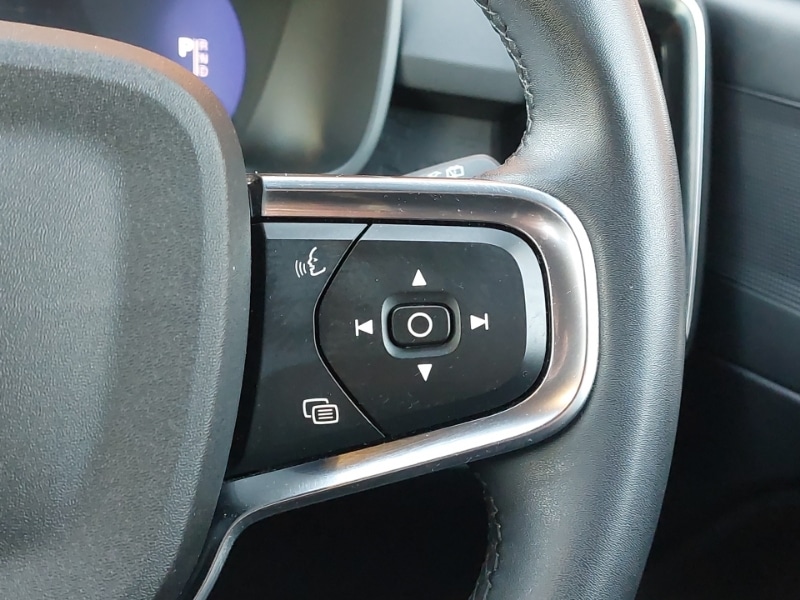 Used Volvo XC40 2022 for sale - 77169553: Photo 10