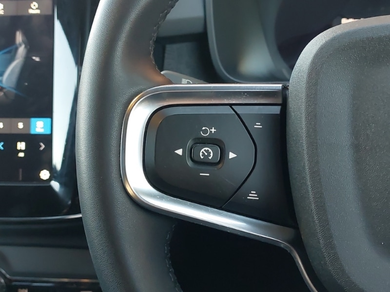 Used Volvo XC40 2022 for sale - 77169553: Photo 11