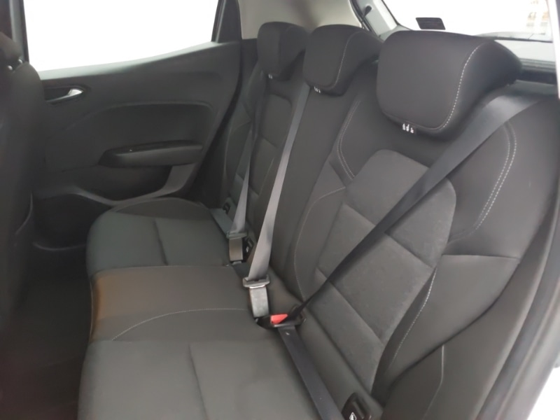 Used Renault Clio 2021 for sale - 76695250: Photo 6