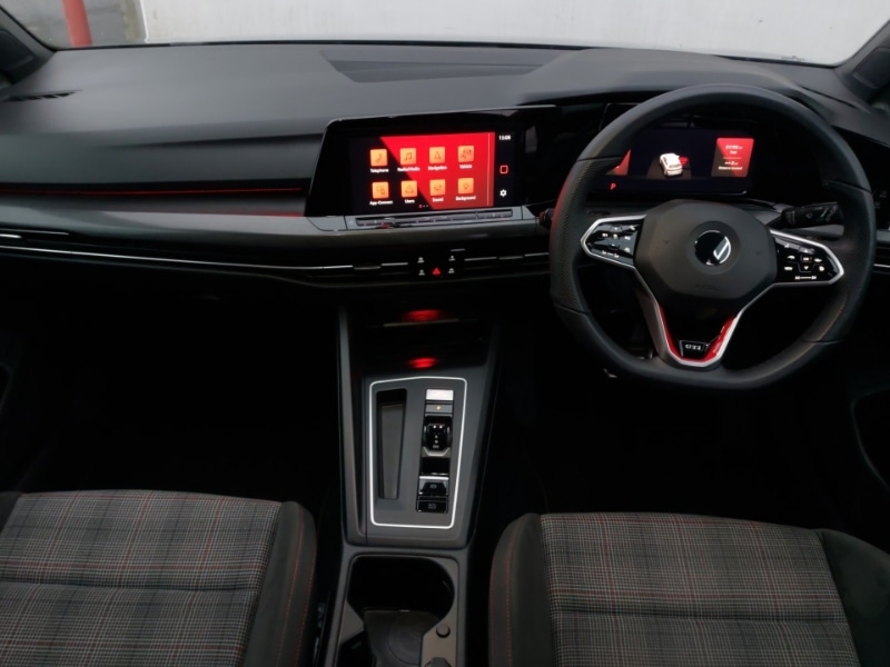 Used Volkswagen Golf 2020 for sale - 77483992: Photo 2