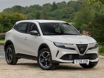 Used Alfa Romeo Junior 2025 for sale - 77569605: Photo