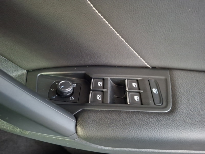 Used Volkswagen Tiguan 2023 for sale - 77419644: Photo 11