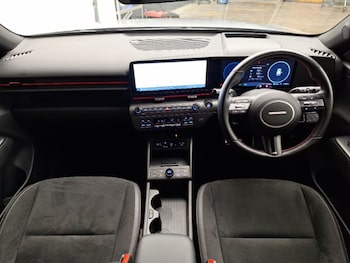 Used Hyundai KONA 2024 for sale - 76187544: Photo 2