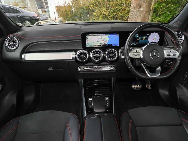 Used Mercedes-Benz EQB 2022 for sale - 76548313: Photo 2