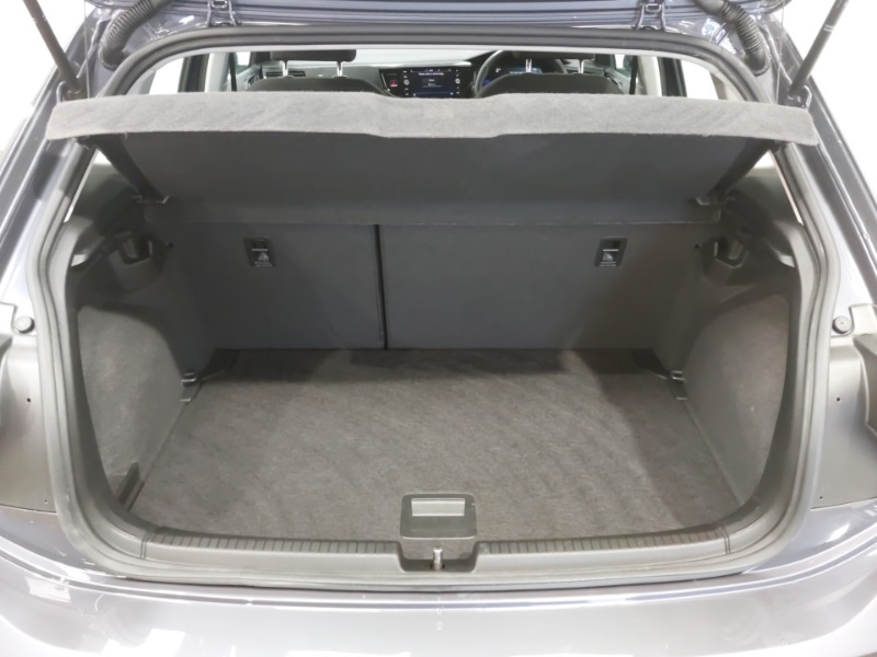 Used Volkswagen Polo 2024 for sale - 77690360: Photo 8