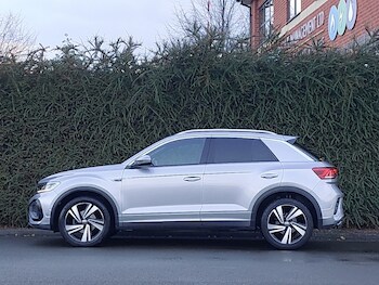 Used Volkswagen T-Roc 2022 for sale - 77269908: Photo