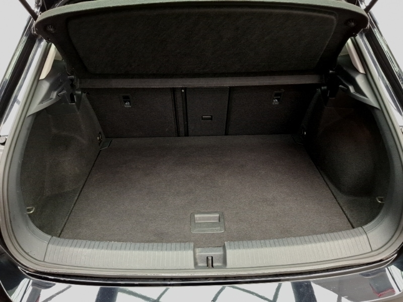 Used Volkswagen T-Roc 2023 for sale - 76492713: Photo 8