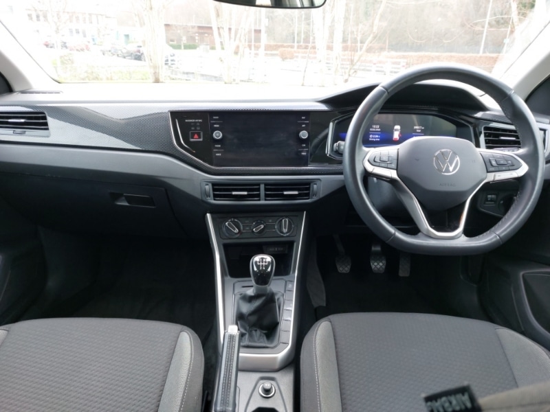 Used Volkswagen Polo 2024 for sale - 77982079: Photo 2