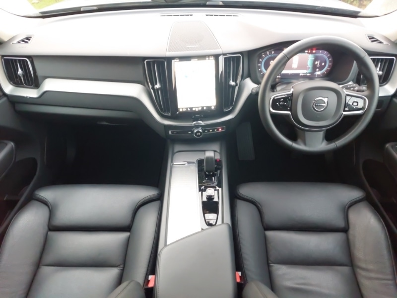 Used Volvo XC60 2023 for sale - 76526282: Photo 2