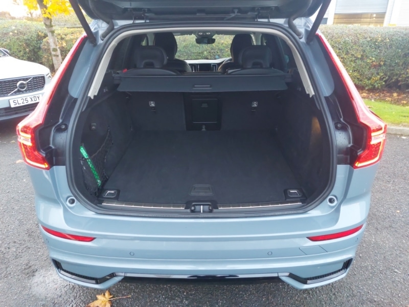 Used Volvo XC60 2023 for sale - 76526282: Photo 8