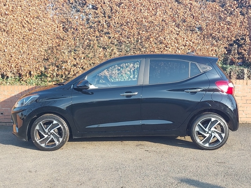 Used Hyundai i10 2023 for sale - 77876735: Photo 4