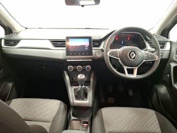 Used Renault Captur 2022 for sale - 76120623: Photo 2