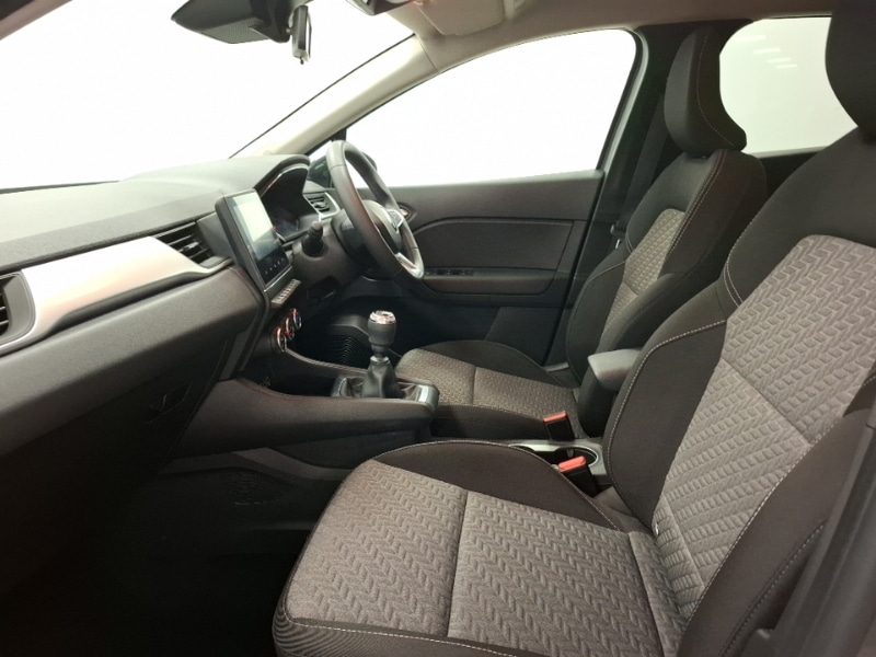 Used Renault Captur 2022 for sale - 76120623: Photo 5