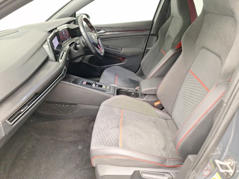 Used Volkswagen Golf 2021 for sale - 76204720: Photo 5