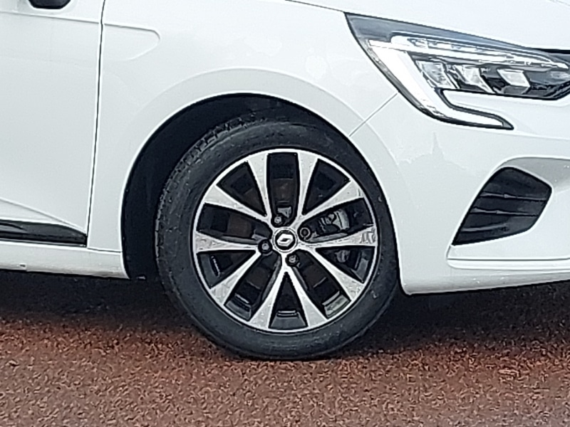 Used Renault Clio 2023 for sale - 77924060: Photo 9