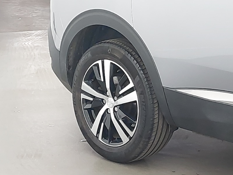 Used Peugeot 5008 2023 for sale - 77955729: Photo 9