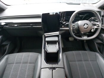 Used Renault Austral 2023 for sale - 77874852: Photo