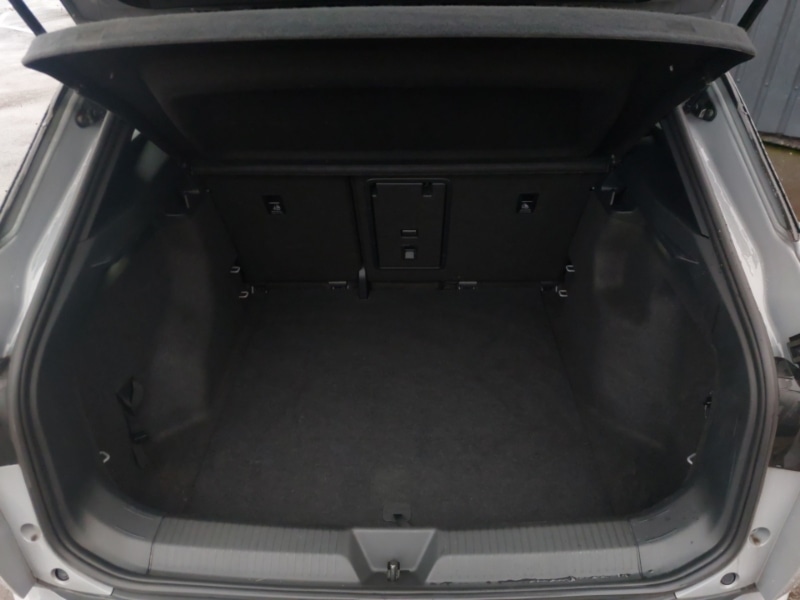 Used Volkswagen ID.4 2022 for sale - 76628888: Photo 8