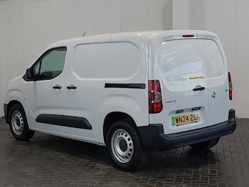 Used Vauxhall Combo 2024 for sale - 76834030: Photo