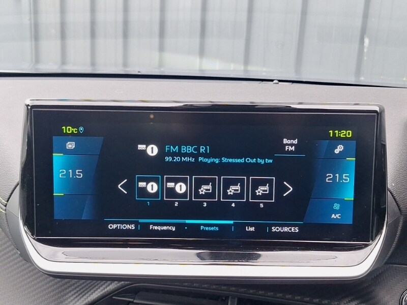 Used Peugeot 2008 2022 for sale - 77732151: Photo 10