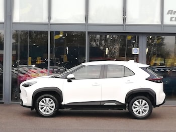 Used Toyota Yaris Cross 2022 for sale - 76742159: Photo