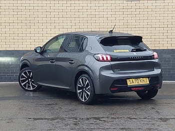 Used Peugeot 208 2020 for sale - 76532663: Photo