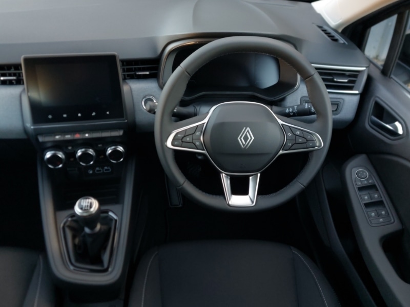 Used Renault Clio 2025 for sale - 76925375: Photo 7