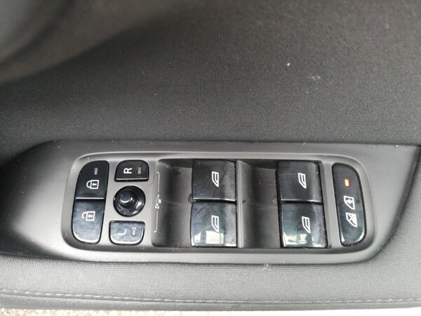 Used Polestar Polestar 2 2023 for sale - 76301546: Photo 12