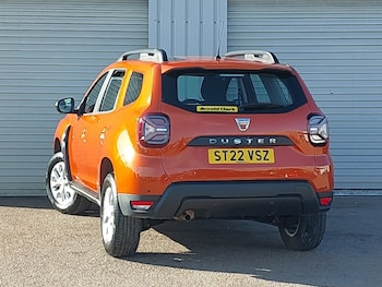 Used Dacia Duster 2022 for sale - 76404362: Photo