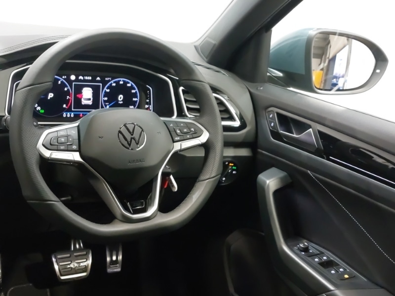 Used Volkswagen T-Roc 2025 for sale - 76970717: Photo 11